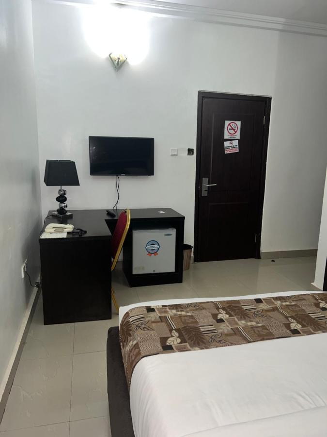 Grand Palazzo Hotel Gwarimpa Abuja Exterior foto