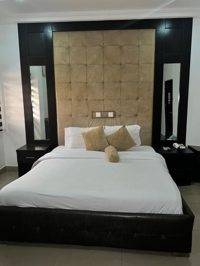 Grand Palazzo Hotel Gwarimpa Abuja Exterior foto